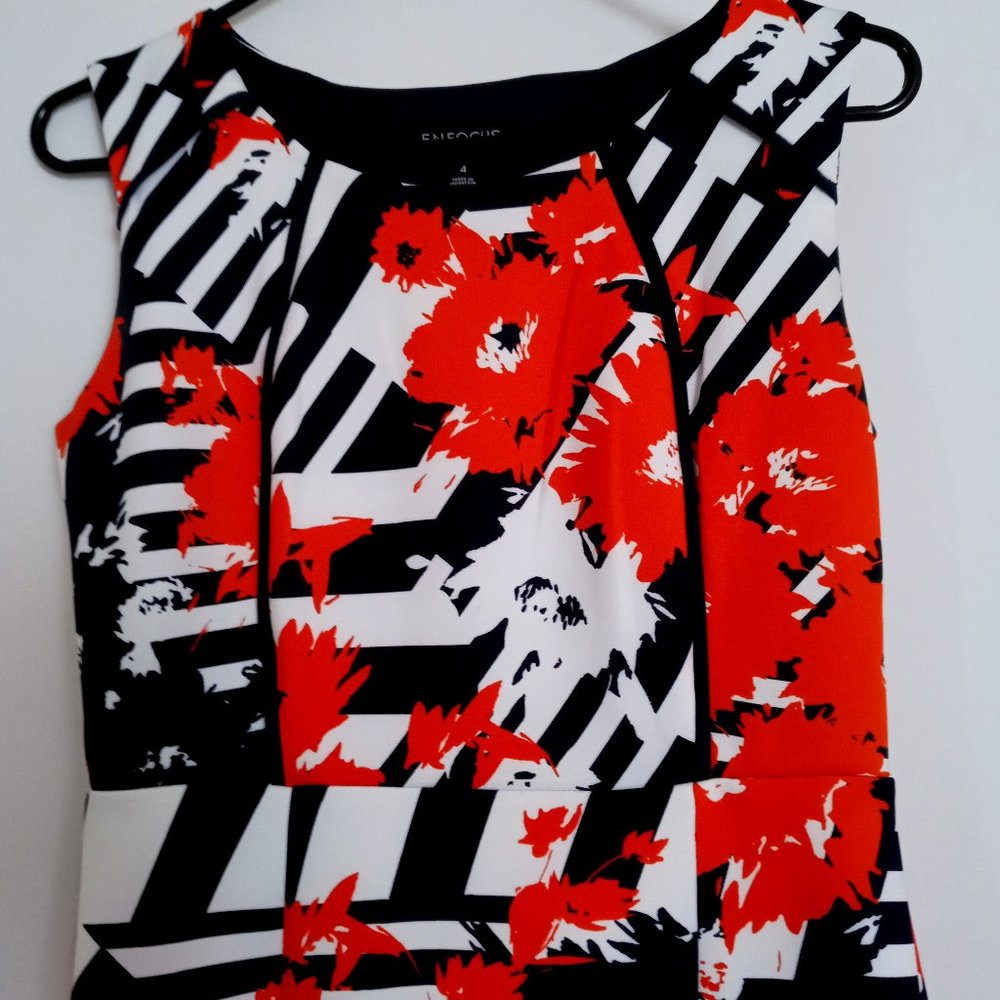 Enfocus NWOT Orange Floral Dress